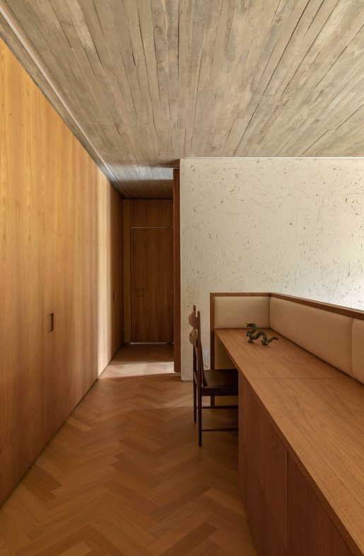 Lake House Modern Residence - Uberlandia, Minas Gerais, Brazil - 41