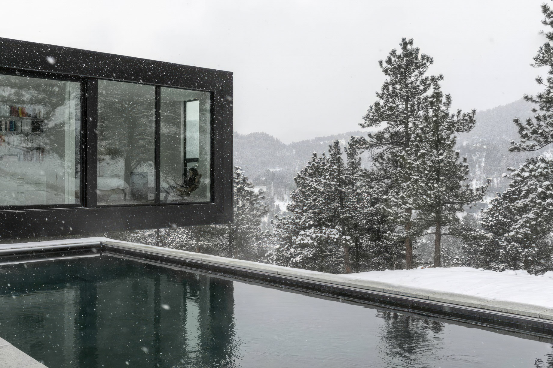 Blur House Mountain Retreat – Boulder, CO, USA – 31