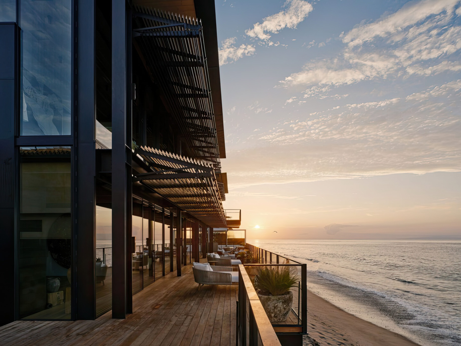 Carbon Beach House – 22008 Pacific Coast Highway, Malibu, CA, USA – 20