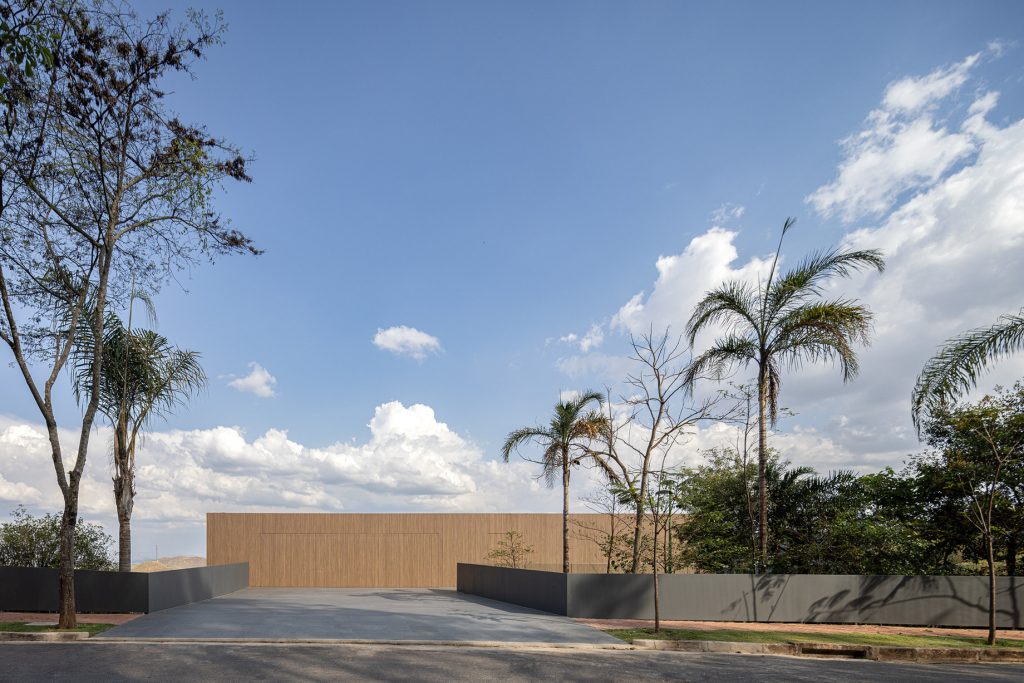Casa Minas House - Nova Lima, Minas Gerais, Brazil - 2