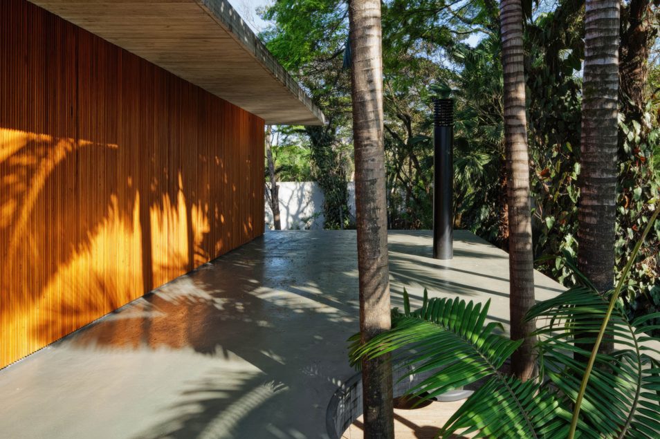 Casa Toblerone House - Sao Paulo, Brazil - 16