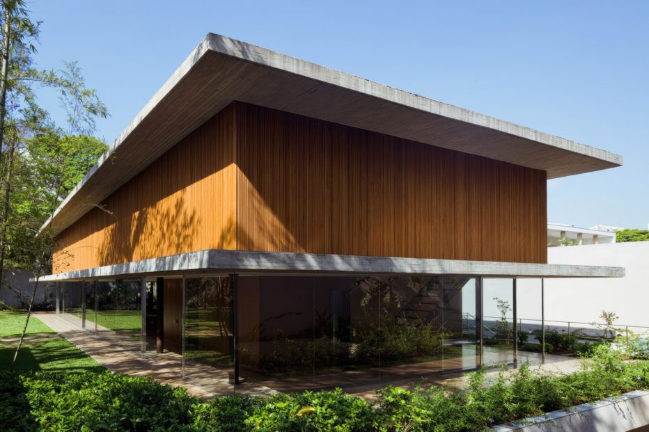 Casa Toblerone House - Sao Paulo, Brazil - 2