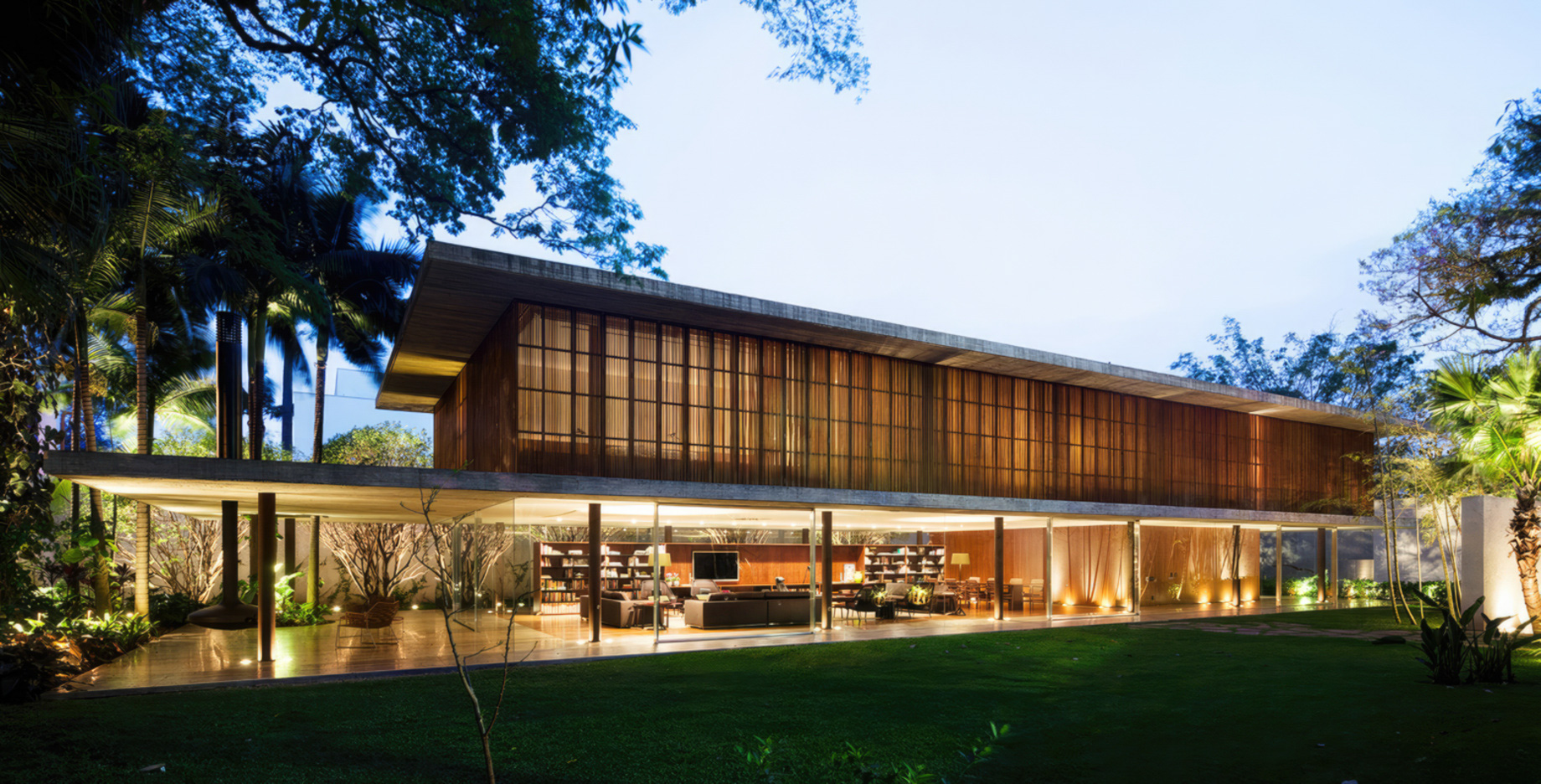 Casa Toblerone House – Sao Paulo, Brazil – 26