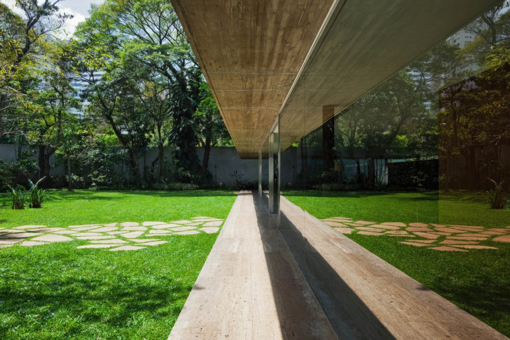 Casa Toblerone House - Sao Paulo, Brazil - 7