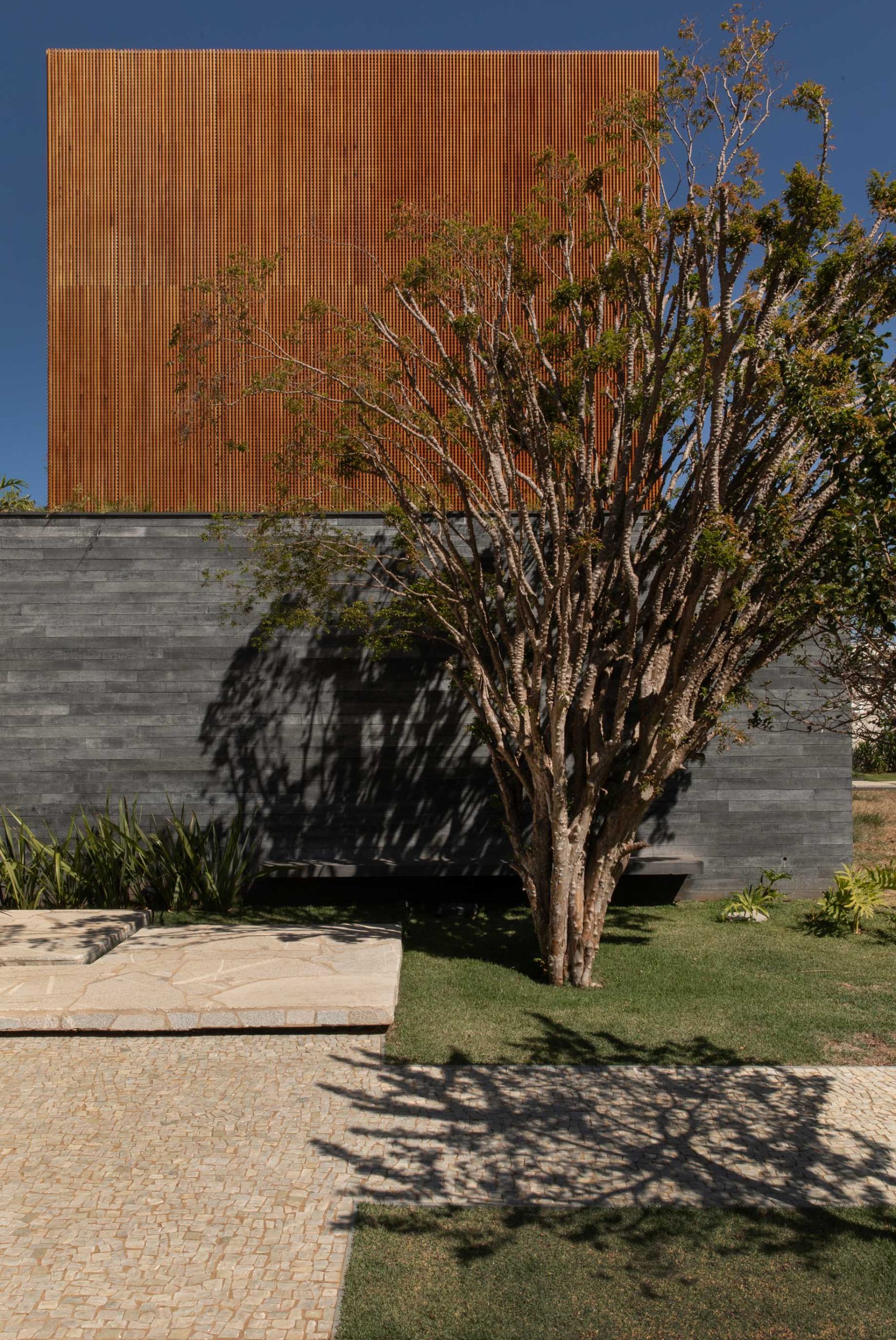 Casa das Jabuticabeiras House – Franca, Sao Paulo, Brazil – 3