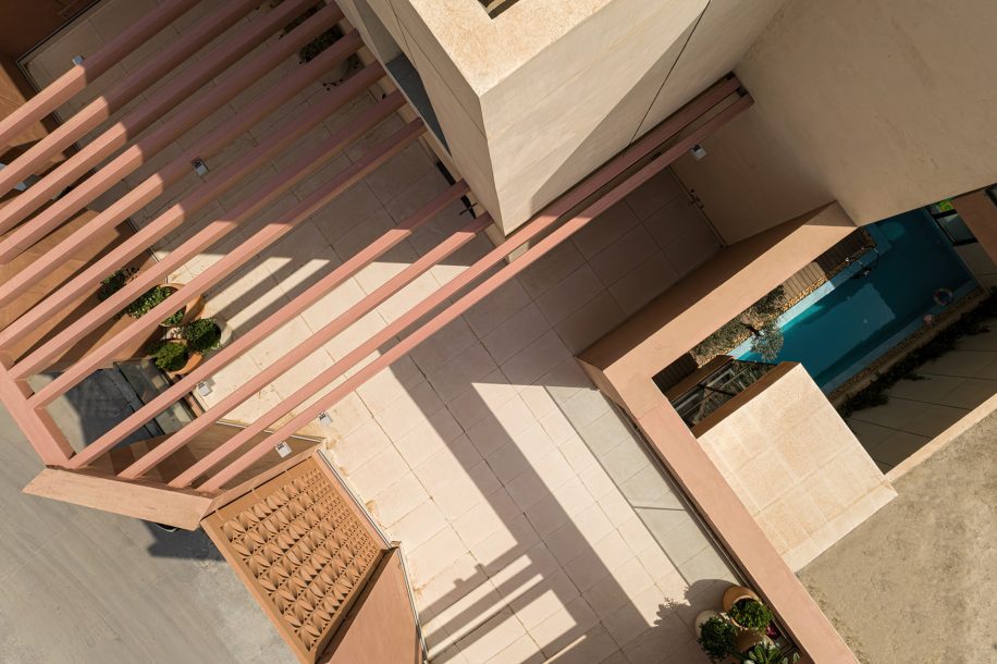Cobogo Family House - Fnaitees, Kuwait - 43