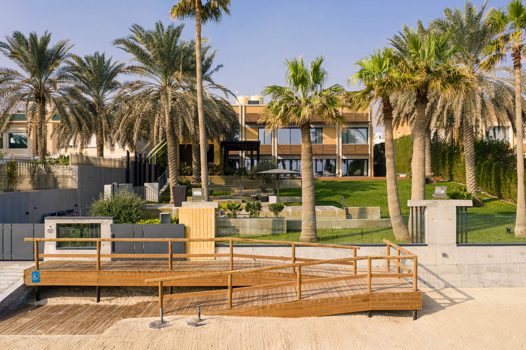 Concscape Beach House – Fnaitees, Kuwait – 33