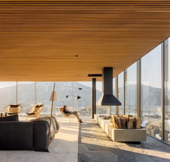 Flag House Glass Box Residence - Sunridge Dr, Whistler, BC, Canada - 10