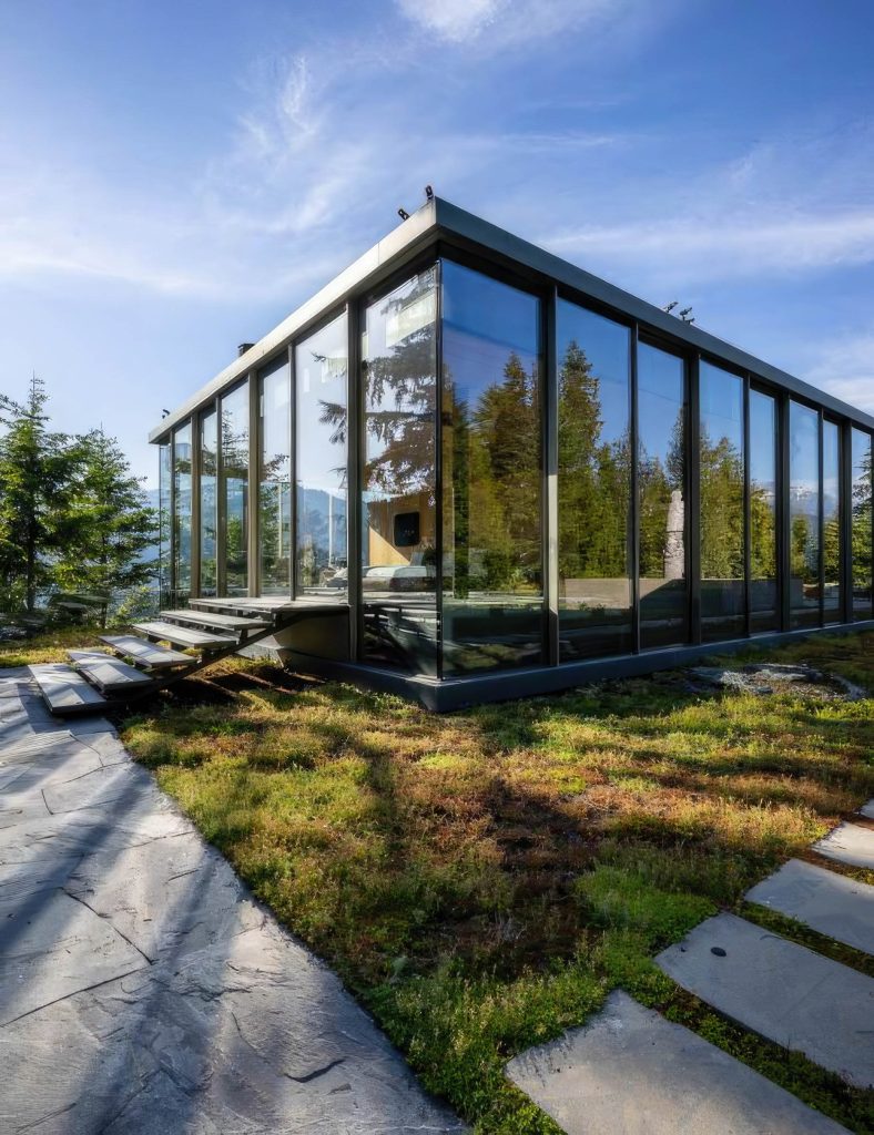 Flag House Glass Box Residence - Sunridge Dr, Whistler, BC, Canada - 66