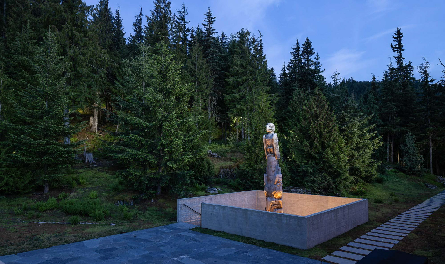 Flag House Glass Box Residence – Sunridge Dr, Whistler, BC, Canada – 78