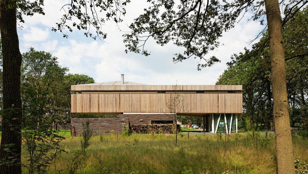 House at the Edge of a Forest - Heesch, Netherlands - 13