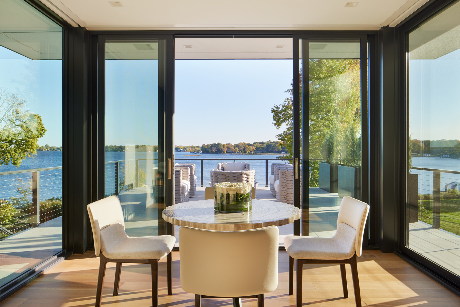 Lafayette Bay Lake Minnetonka Home – Wayzata, MN, USA – 7