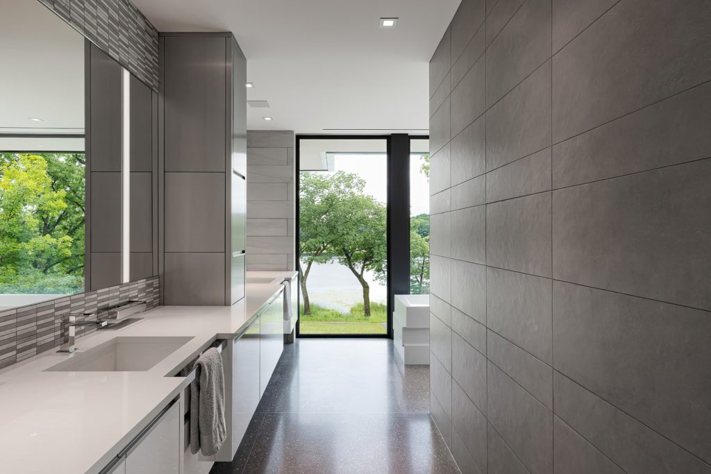 Lake Marion Modern Contemporary Home - Wayzata, MN, USA - 20
