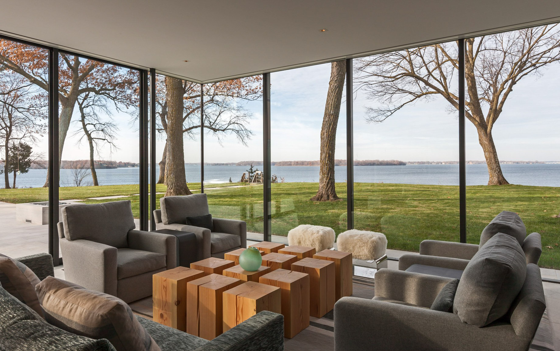 Lake Minnetonka Retreat Home – Deephaven, MN USA – 12