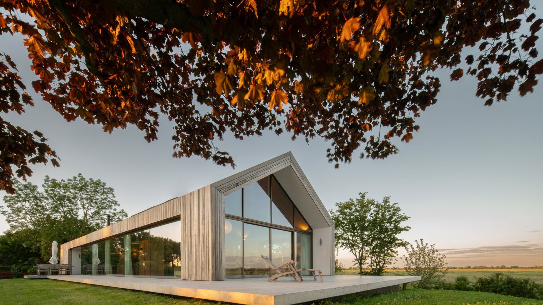Meadow Modern Dike House – Maasland, Netherlands 🇳🇱