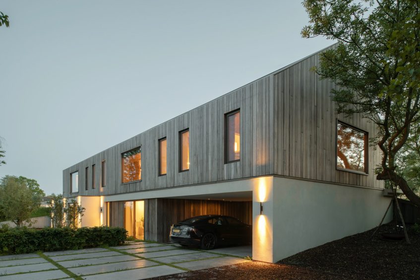 Meadow Modern Dike House - Maasland, Netherlands - 19