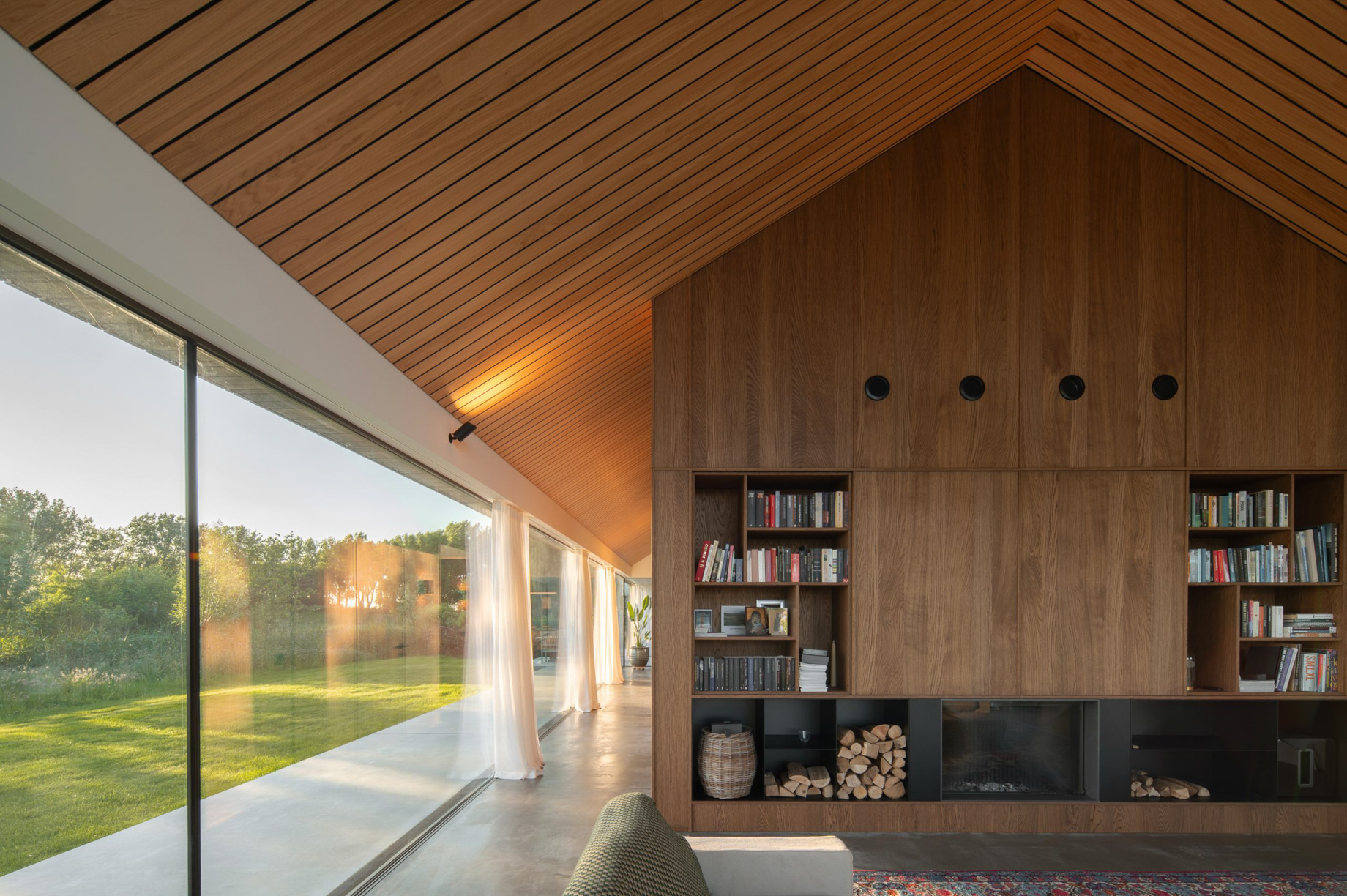 Meadow Modern Dike House – Maasland, Netherlands – 4
