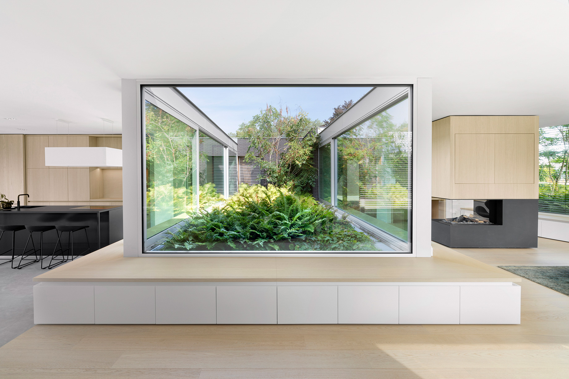 Outside In House Interior Courtyard Villa – Netherlands – 19
