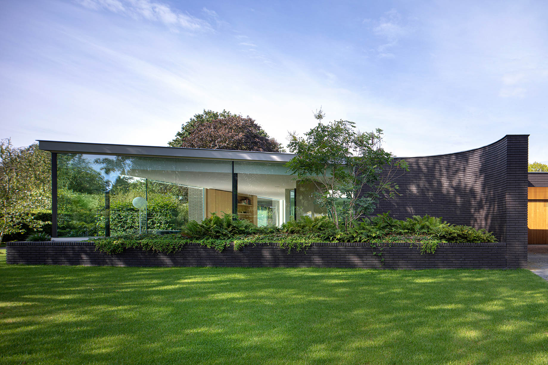 Outside In House Interior Courtyard Villa – Netherlands – 30