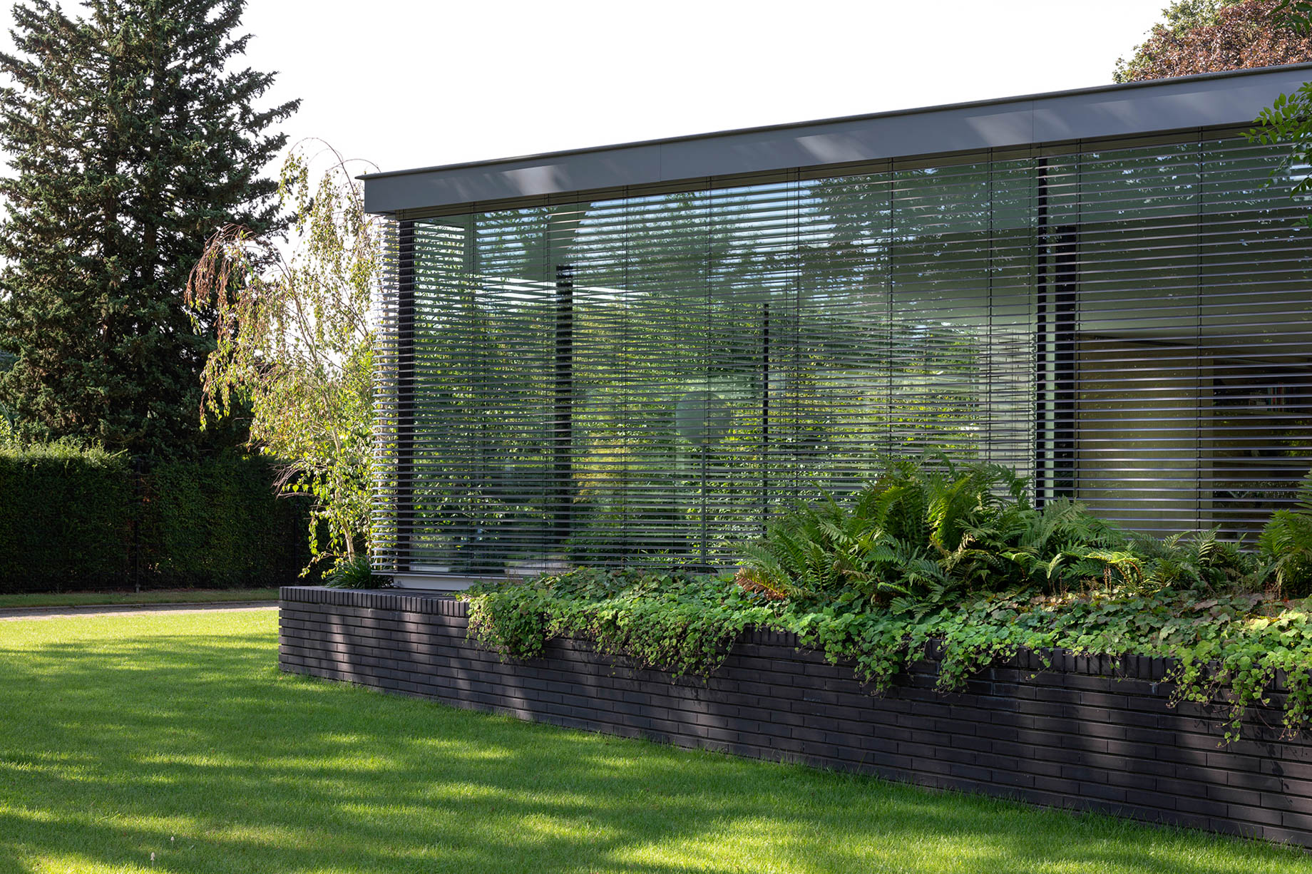 Outside In House Interior Courtyard Villa – Netherlands – 6