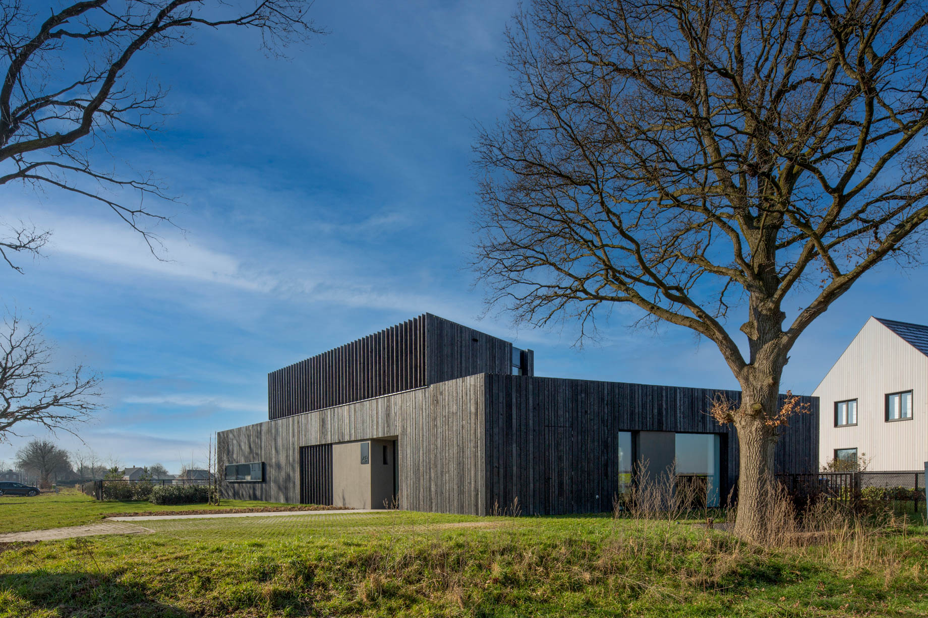 Silky Black House Villa – Berkel-Enschot, Netherlands – 2