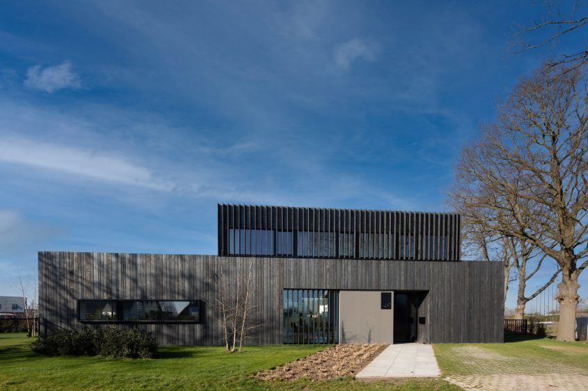 Silky Black House Villa - Berkel-Enschot, Netherlands - 8