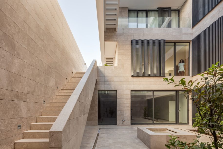 The House in Mishref - Mishref, Kuwait - 16