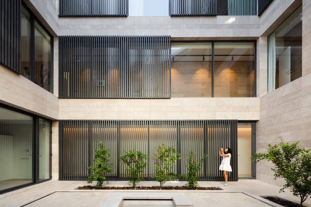 The House in Mishref - Mishref, Kuwait - 19