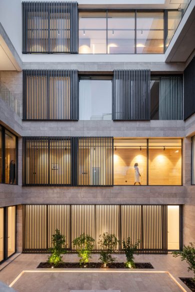 The House in Mishref - Mishref, Kuwait - 30