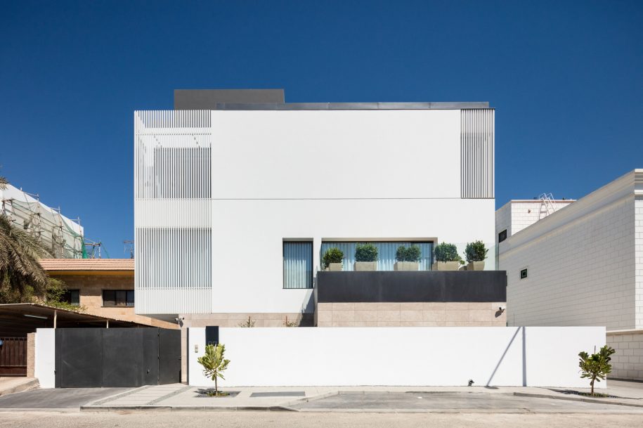The House in Mishref - Mishref, Kuwait - 4