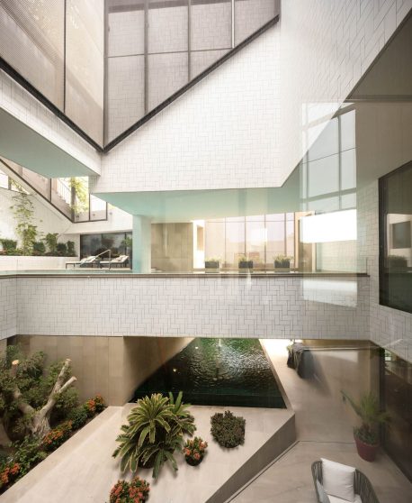 Three Gardens House Villa - Al Funaitees, Kuwait - 13