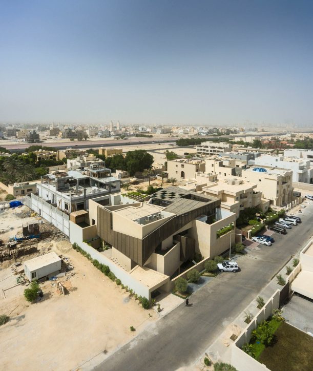 Three Gardens House Villa - Al Funaitees, Kuwait - 4