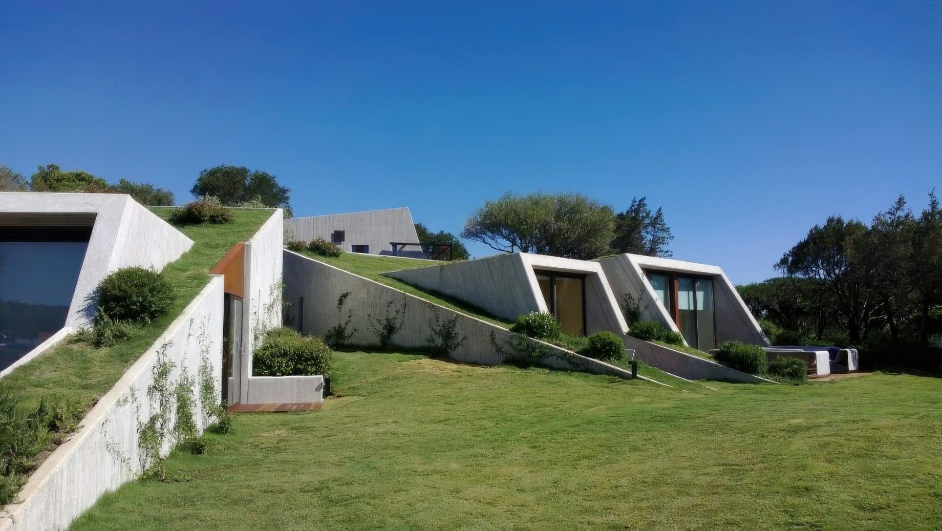 Villa 2 – Ferdinando Fagnola – Costa Smeralda, Portisco, Sardinia, Italy – 1