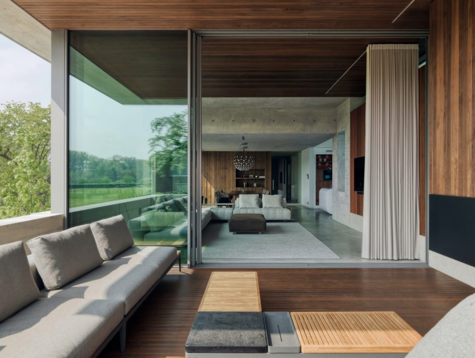 Villa 22 Aquarium-like Indoor Pool Residence - Meuse River, Netherlands - 26