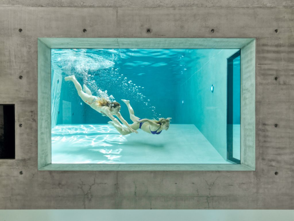 Villa 22 Aquarium-like Indoor Pool Residence - Meuse River, Netherlands - 8