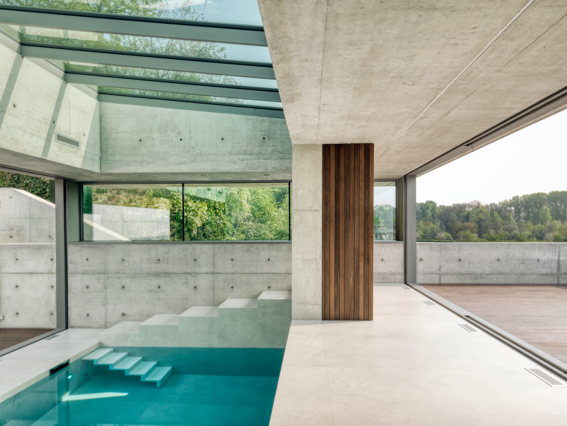 Villa 22 Aquarium-like Indoor Pool Residence – Meuse River, Netherlands – 9