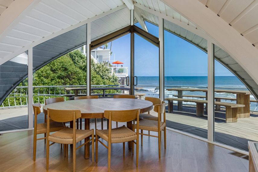 Wave House Malibu - 33602 Pacific Coast Hwy, Malibu, CA, USA - 5