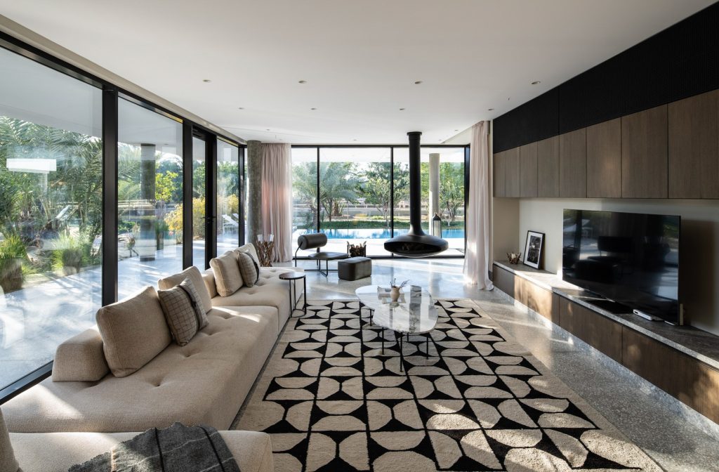 Zen Courtyard Villa - Al Wafrah, Kuwait - 16