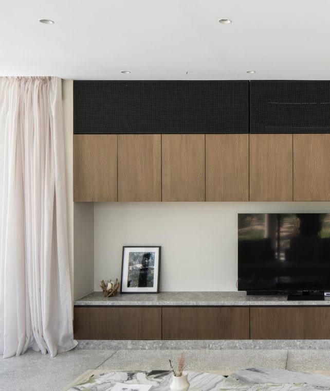 Zen Courtyard Villa - Al Wafrah, Kuwait - 17
