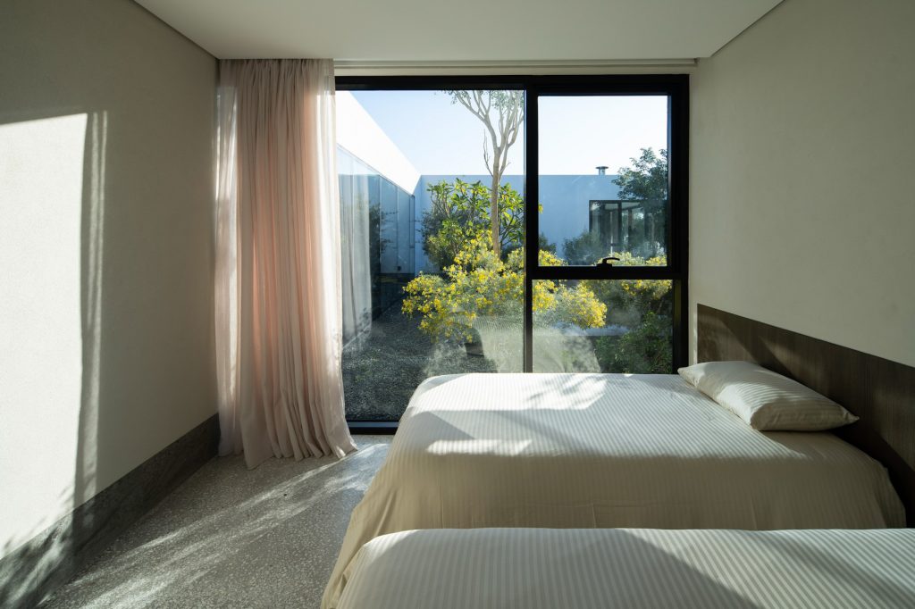 Zen Courtyard Villa - Al Wafrah, Kuwait - 25