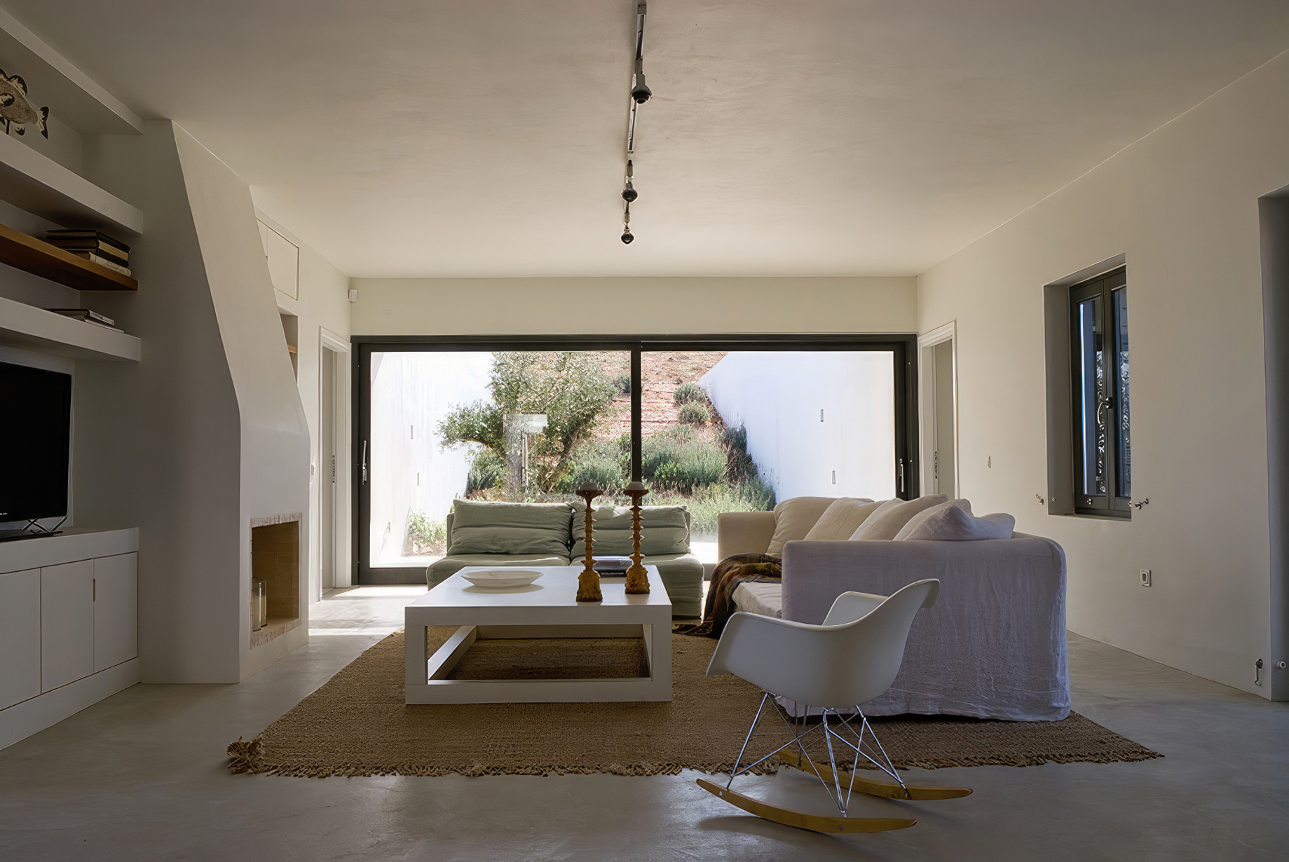 Aloni Vernacular Stone Wall House – Antiparos Island, Greece – 3