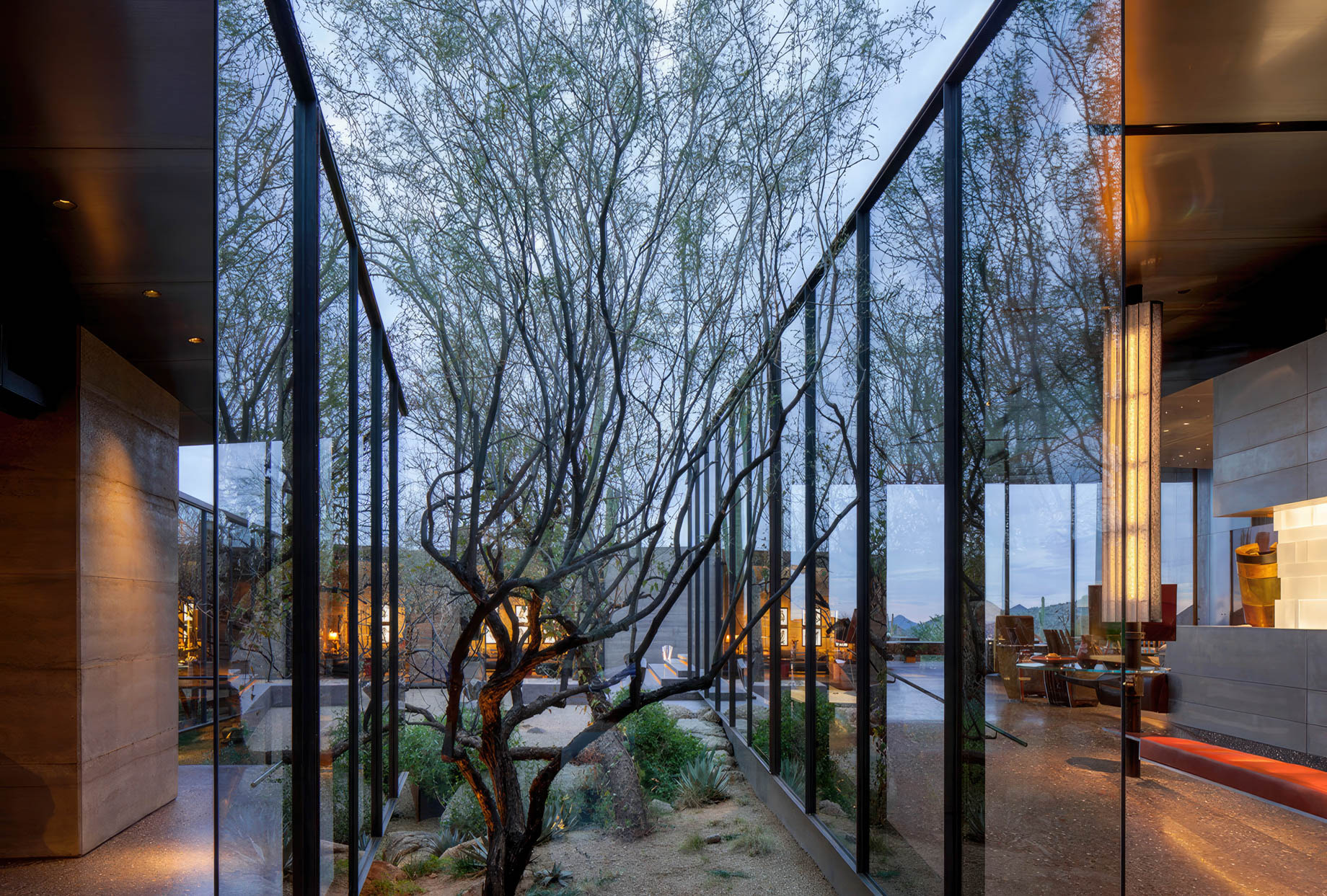 Desert Courtyard House of Doors – E Relic Rock Rd, Scottsdale, AZ, USA – 12