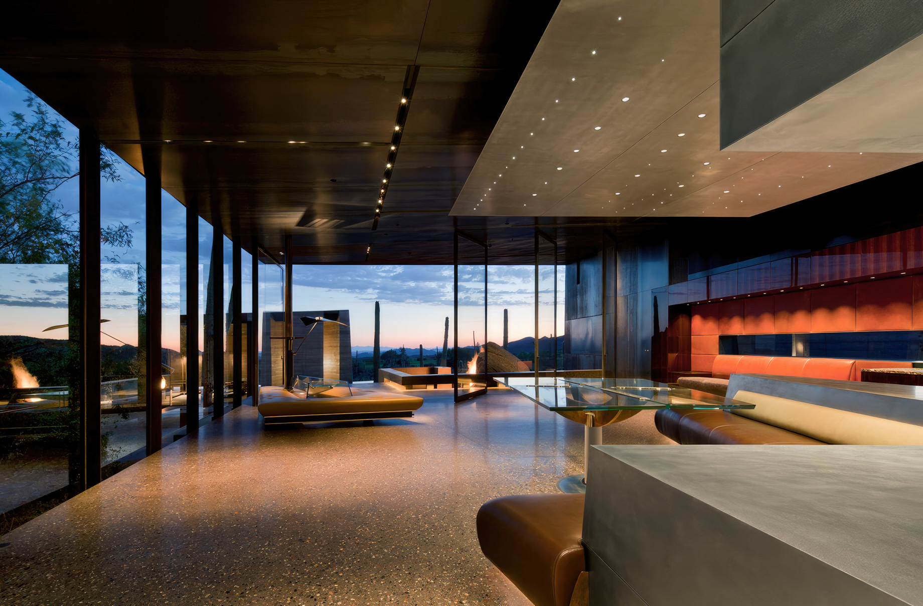 Desert Courtyard House of Doors – E Relic Rock Rd, Scottsdale, AZ, USA – 26