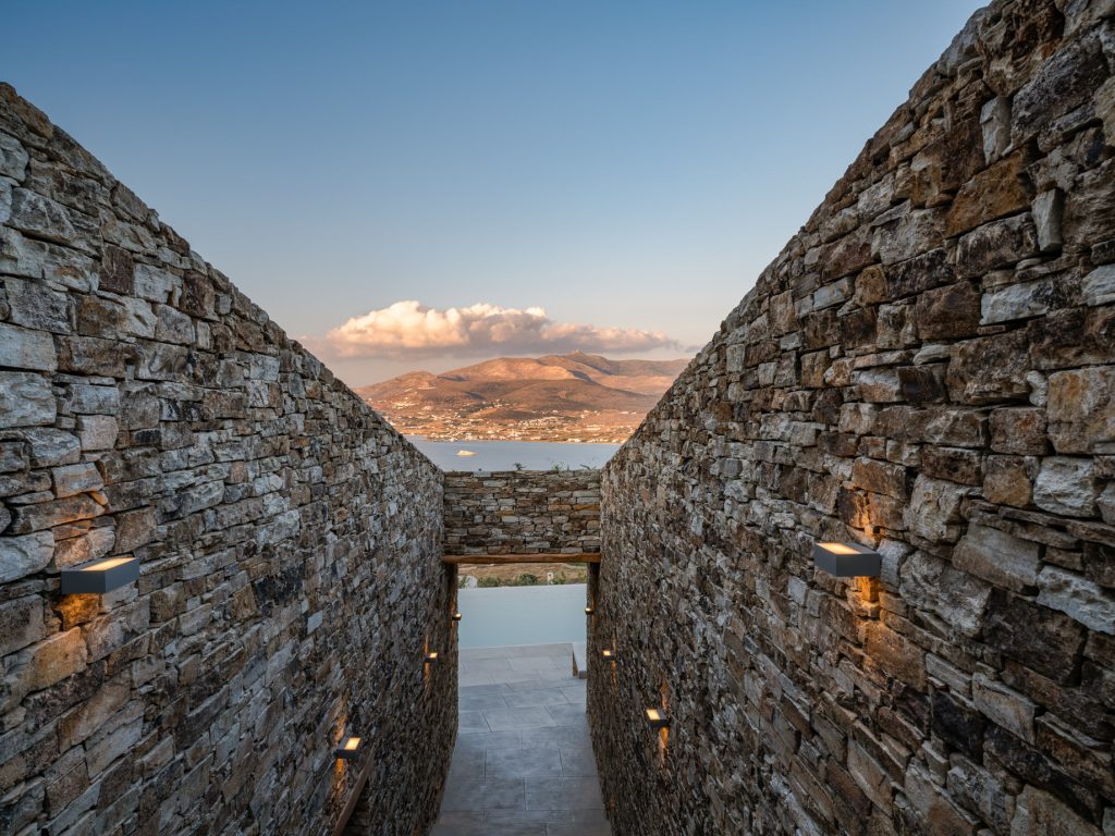 Encaved Stone Villa - Cyclades Islands, Antiparos, Greece - 16
