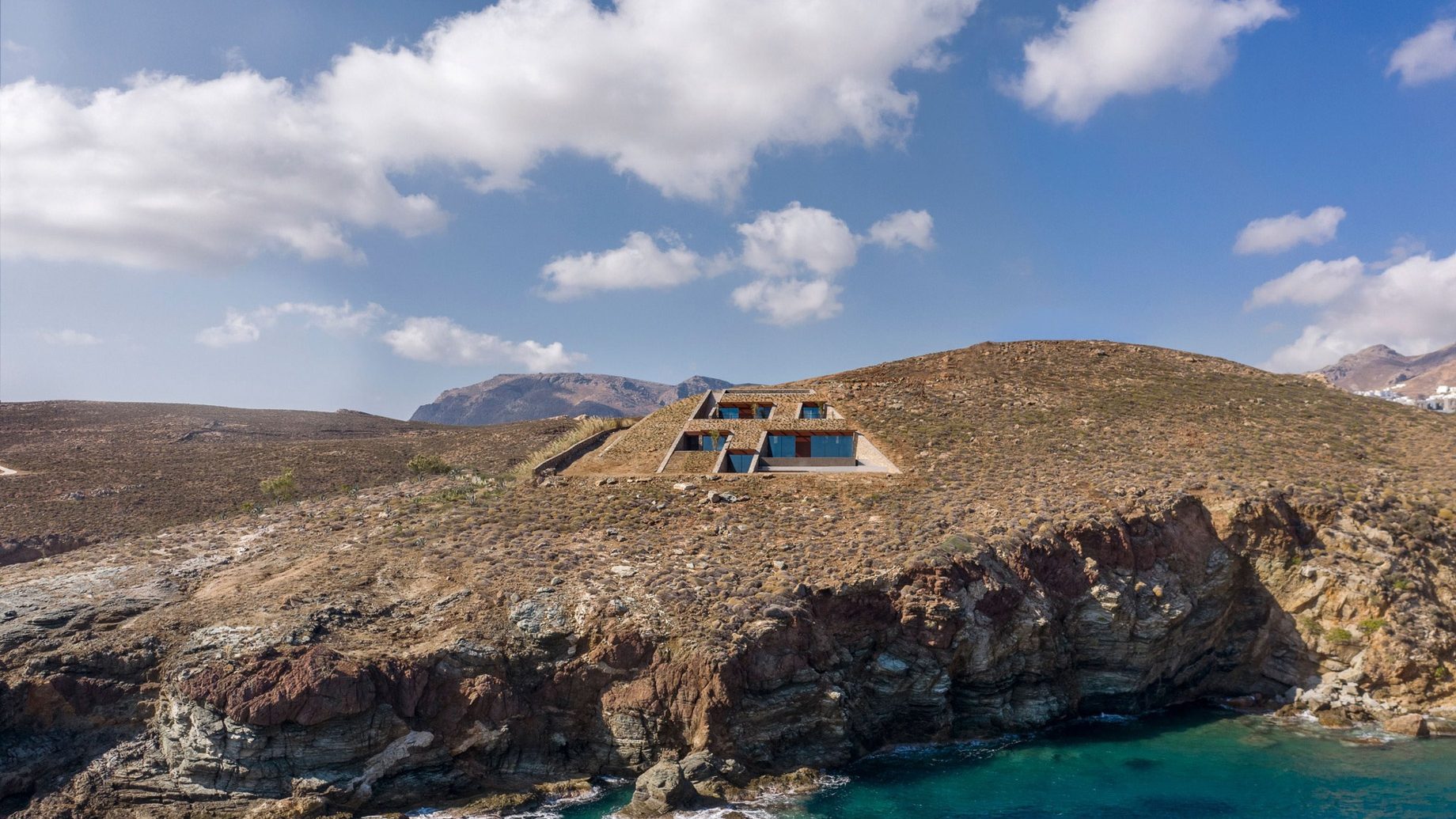 NCaved House Embedded Cliffside Villa – Serifos Island, Greece 🇬🇷