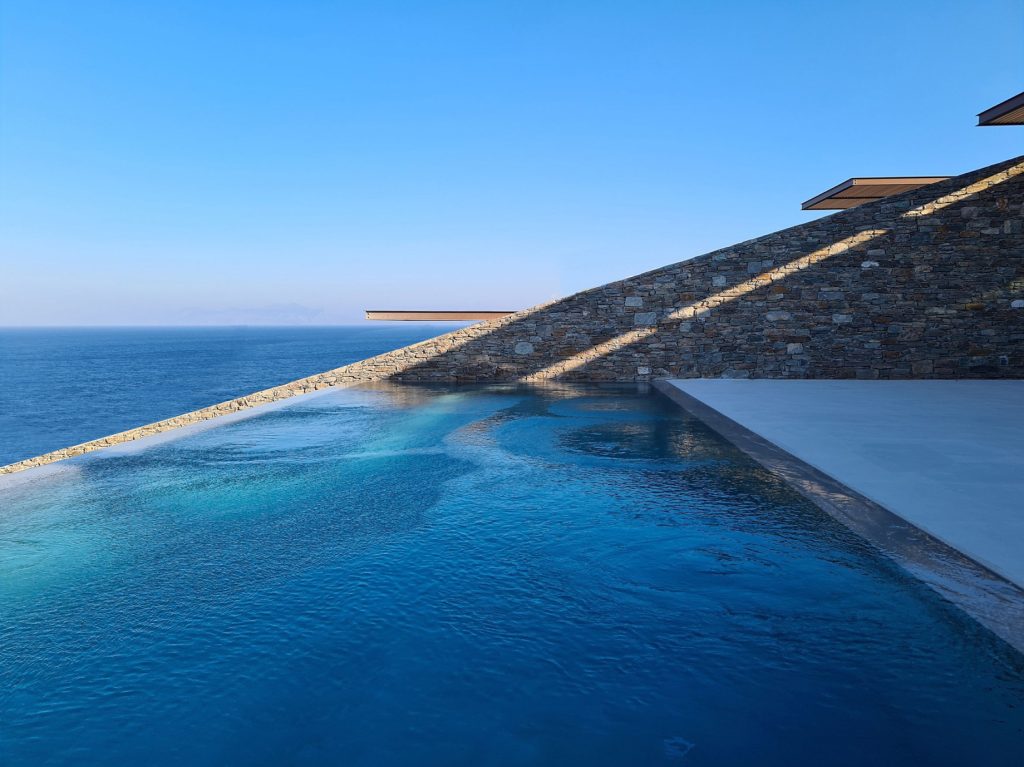 NCaved House Embedded Cliffside Villa - Serifos Island, Greece - 10