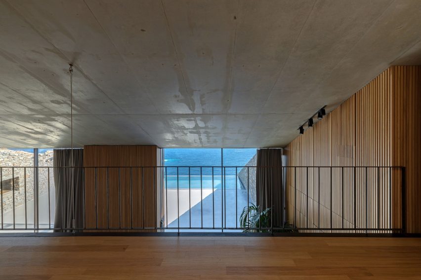NCaved House Embedded Cliffside Villa - Serifos Island, Greece - 11