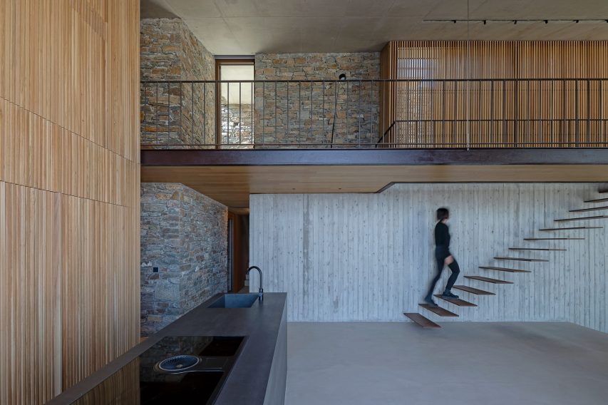 NCaved House Embedded Cliffside Villa - Serifos Island, Greece - 19