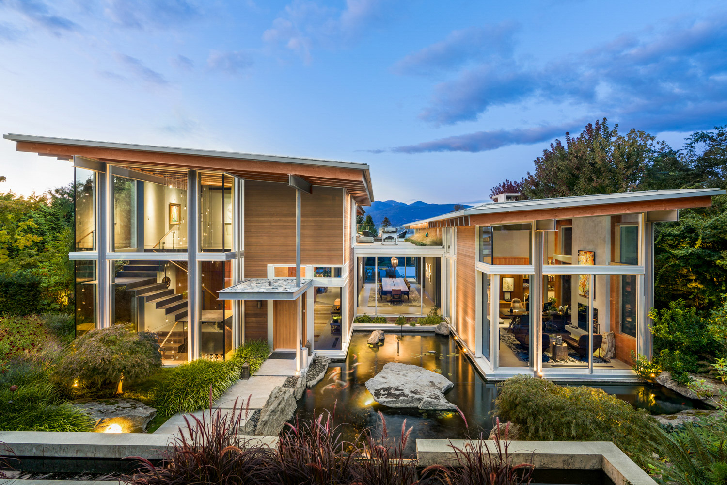 Pacific Spirit Art Estate Residence – Newton Wynd, Vancouver, BC, Canada – 48