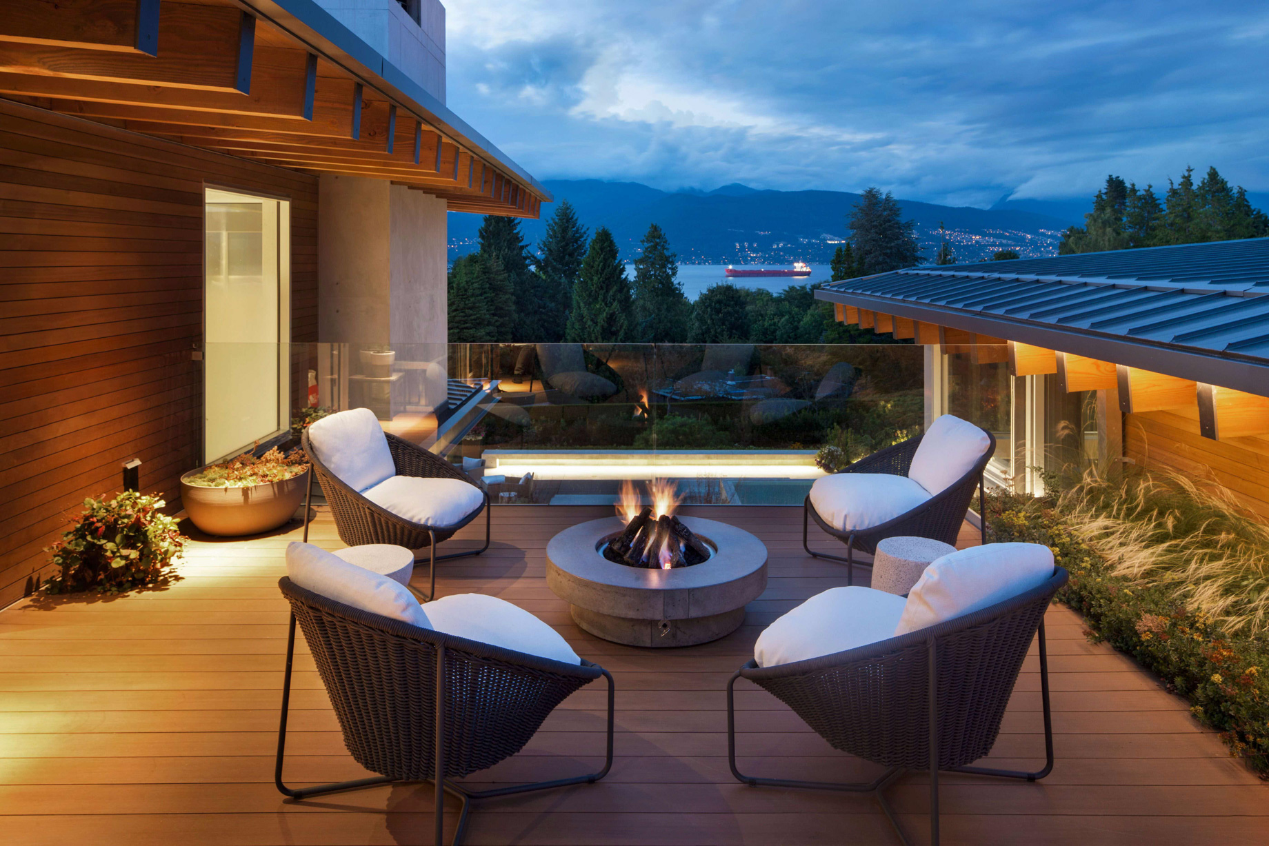 Pacific Spirit Art Estate Residence – Newton Wynd, Vancouver, BC, Canada – 52